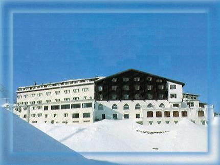 Hotel Пасо Стелвио Екстериор снимка